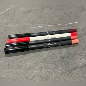 Kylie Cosmetics Lip Liner Set
